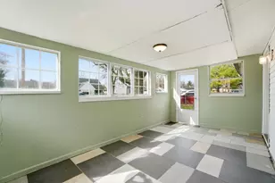 2054 Jermain Dr, Columbus, OH 43219 - Photo 4