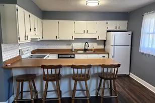 616 Huron Dr, Heath, OH 43056 - Photo 4