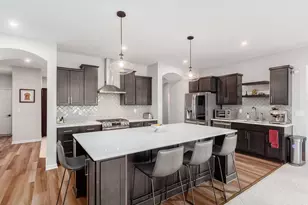 807 Littleton Dr, Pickerington, OH 43147 - Photo 2