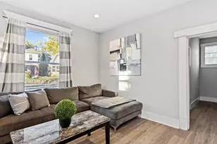 387 E 17th Ave, Columbus, OH 43201 - Photo 4