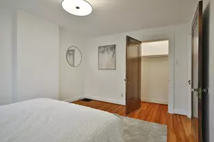 27 E Dunedin Rd, Columbus, OH 43214 - Photo 34