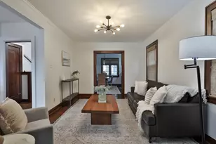 27 E Dunedin Rd, Columbus, OH 43214 - Photo 14