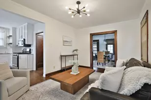 27 E Dunedin Rd, Columbus, OH 43214 - Photo 20