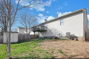 381 Chatterly Ln, Columbus, OH 43207 - Photo 32