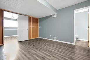 381 Chatterly Ln, Columbus, OH 43207 - Photo 28