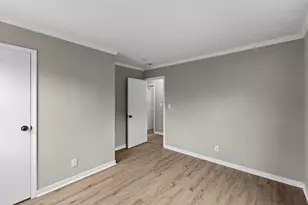 225 Santa Maria Ln, Columbus, OH 43213 - Photo 18