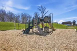 8251 Tegmen St, Columbus, OH 43240 - Photo 50