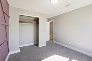 8251 Tegmen St, Columbus, OH 43240 - Photo 32