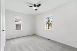 978 E N Broadway St, Columbus, OH 43224 - Photo 18