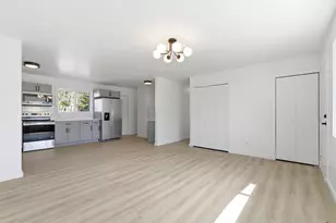 5308 Fullerton Dr, Columbus, OH 43232 - Photo 10