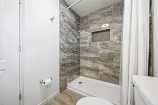 1570 E Rich St, Columbus, OH 43205 - Photo 32