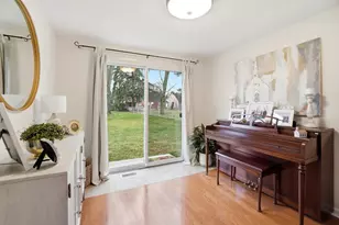 417 Revere Ct, Columbus, OH 43228 - Photo 12