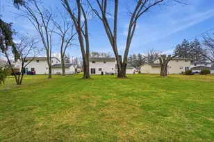 417 Revere Ct, Columbus, OH 43228 - Photo 32