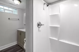 1364 Roberts Pl, Columbus, OH 43207 - Photo 22