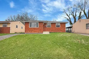 1364 Roberts Pl, Columbus, OH 43207 - Photo 2