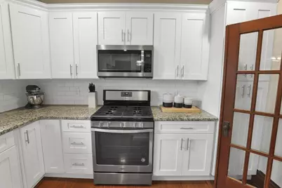 99 E Pacemont Road, Columbus, OH 43202 - Photo 18