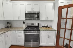 99 E Pacemont Rd, Columbus, OH 43202 - Photo 18