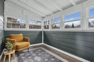 99 E Pacemont Rd, Columbus, OH 43202 - Photo 34