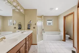 7155 Asheville Park Dr, Columbus, OH 43235 - Photo 20