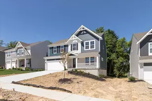 723 Francis Dr, Heath, OH 43056 - Photo 2