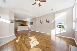 128 Jamie Lynn Cir, Pickerington, OH 43147 - Photo 4