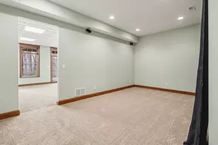 1917 Nichole Cir, Lancaster, OH 43130 - Photo 34