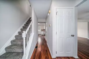 199 Spicewood Ln, Powell, OH 43065 - Photo 4