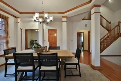 3827 Rockpointe Drive, Columbus, OH 43221 - Photo 8