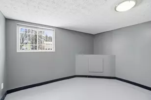 1905 Woodcrest Rd, Columbus, OH 43232 - Photo 26