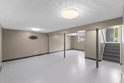 1905 Woodcrest Road, Columbus, OH 43232 - Photo 24