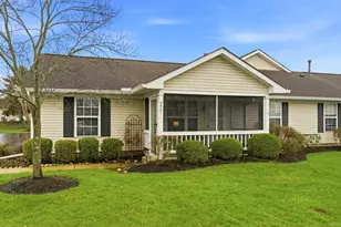 8607 Victoria Meadow Ln, Reynoldsburg, OH 43068 - Photo 2