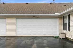 8607 Victoria Meadow Ln, Reynoldsburg, OH 43068 - Photo 28