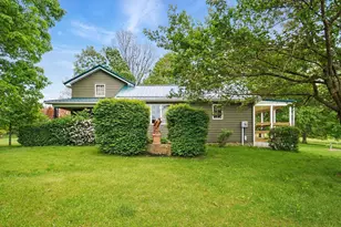 5870 Brook Rd NW, Baltimore, OH 43105 - Photo 6