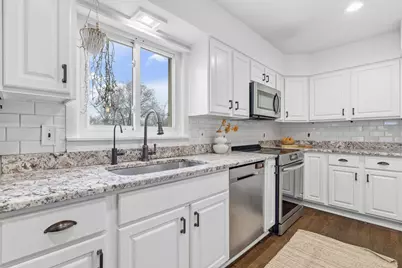 2390 Zollinger Road, Upper Arlington, OH 43221 - Photo 18