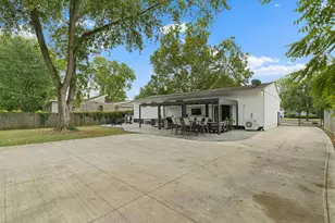 2390 Zollinger Rd, Upper Arlington, OH 43221 - Photo 78