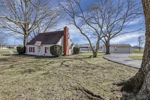 618 Hoffman Dr, Lancaster, OH 43130 - Photo 2