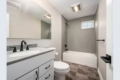 7238 Saratoga Avenue, Reynoldsburg, OH 43068 - Photo 2