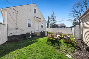 1329 Studer Ave, Columbus, OH 43206 - Photo 36