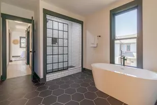 295 E 5th Ave, Columbus, OH 43201 - Photo 40