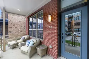 760 N 6th St, Columbus, OH 43215 - Photo 2