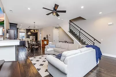 760 N 6th Street, Columbus, OH 43215 - Photo 22