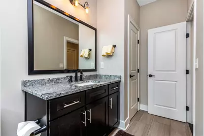 760 N 6th Street, Columbus, OH 43215 - Photo 42