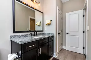 760 N 6th St, Columbus, OH 43215 - Photo 42