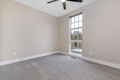 760 N 6th Street, Columbus, OH 43215 - Photo 38