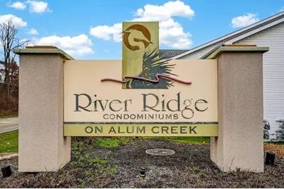 6200 Harbour Pointe #301, Columbus, OH 43231 - Photo 2