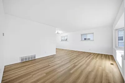 1322 S Weyant Avenue, Columbus, OH 43227 - Photo 8