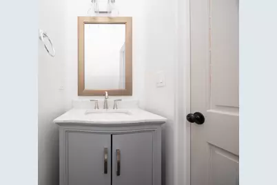 50 S Main Street, London, OH 43140 - Photo 16