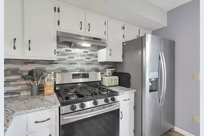 3064 Meadowsglen Court, Dublin, OH 43017 - Photo 10