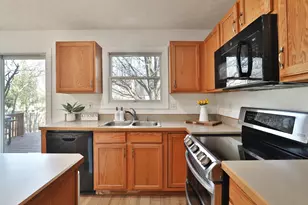 348 Holly Grove Rd, Lewis Center, OH 43035 - Photo 18