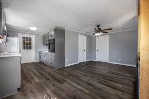 26140 Township Rd 37, Coshocton, OH 43812 - Photo 8